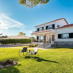 Moro's Friends House - , Cascais Portugal