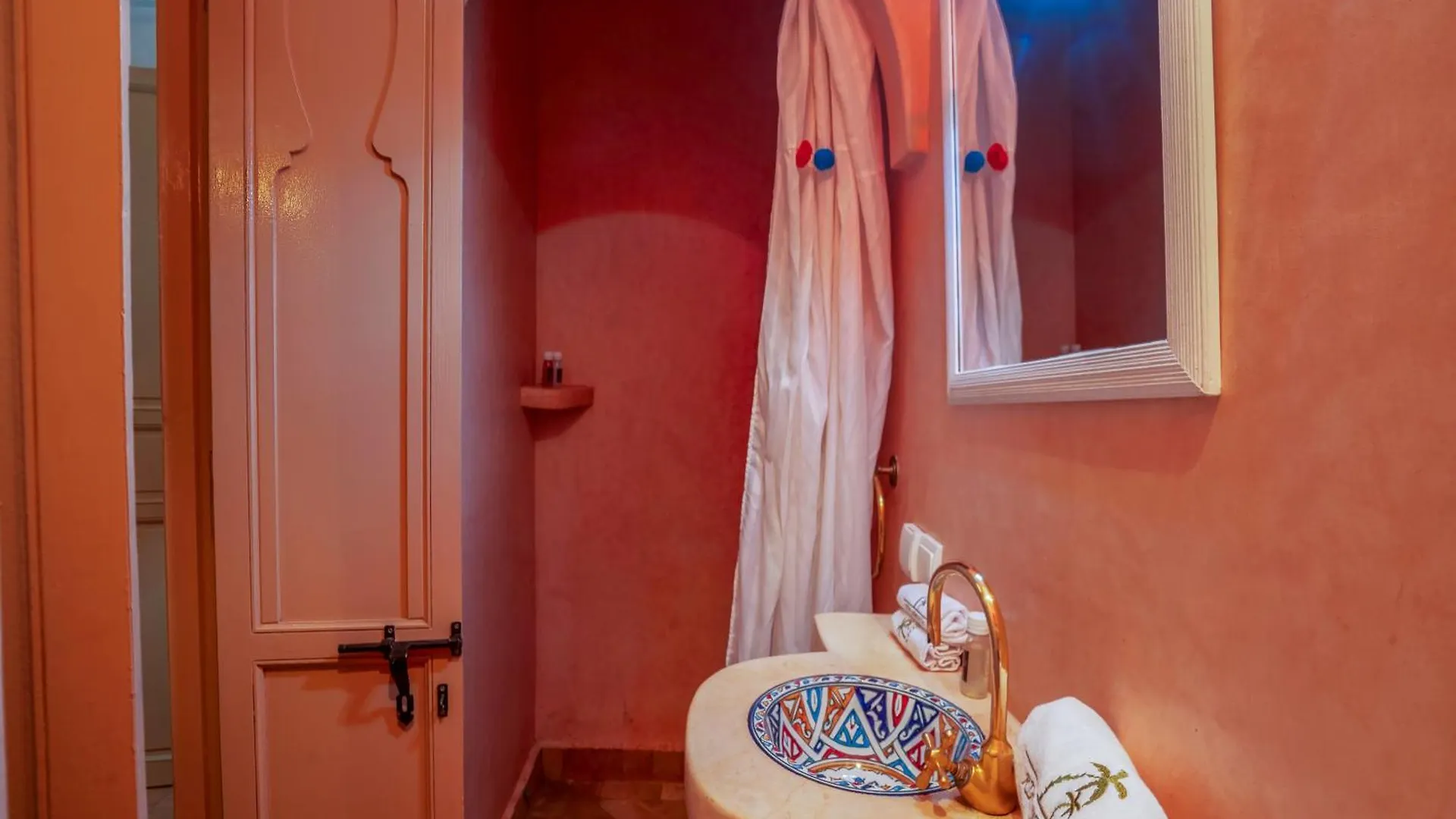 Riad Dar Nakhla Marrakesh Bed & Breakfast