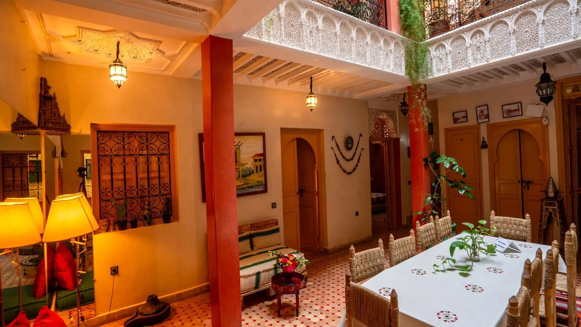 Riad Dar Nakhla Marrakesh Bed & Breakfast